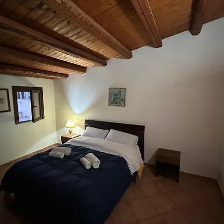 La Dimora Di Ballaro Apartment